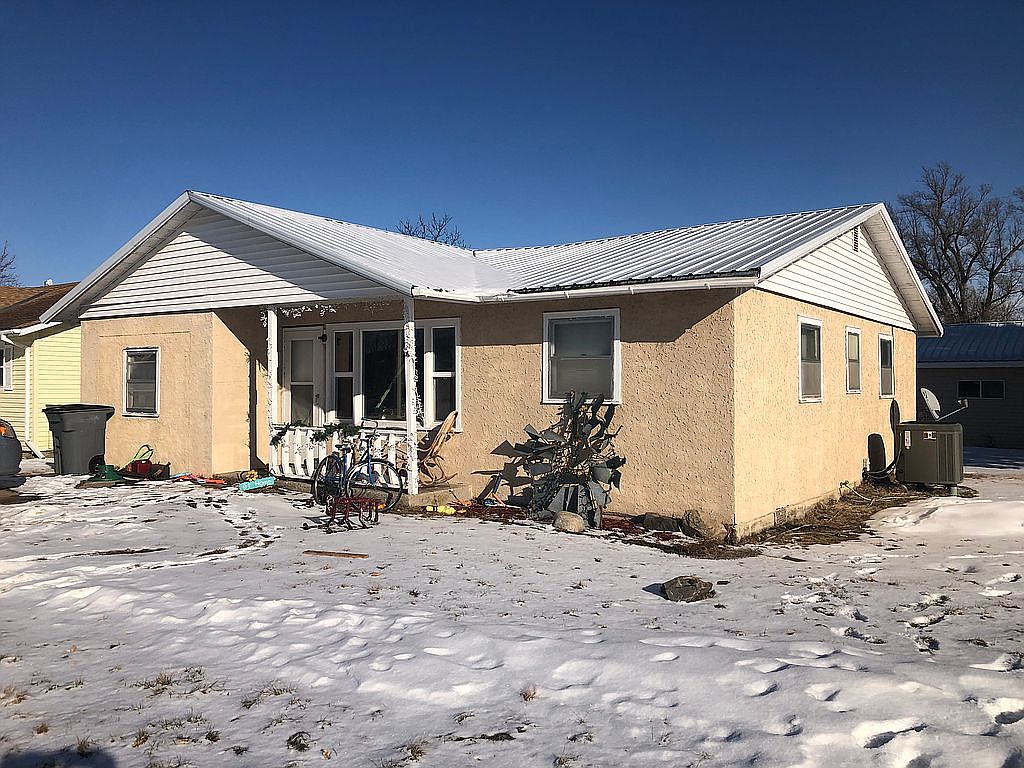 712 S State St, Bassett, NE 68714 Zillow