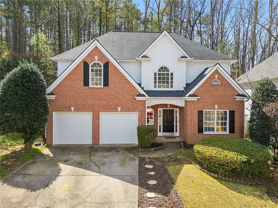 1st image of 132 Parkstone Way