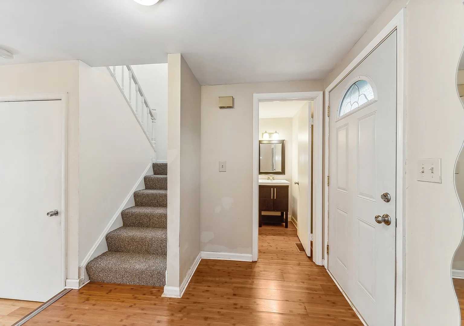 3 bed, 2.5 bath, $3,100 — Photo 3