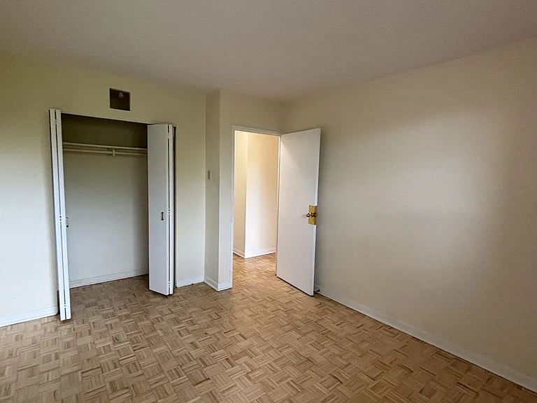 345 Laurier Ave E #306 — Photo 6