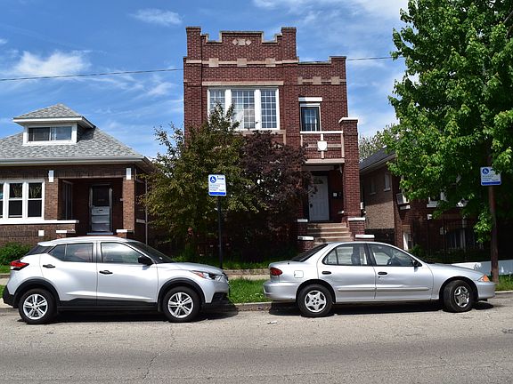 3rd image of 6112 S Fairfield Ave