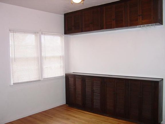 5th image of 4750 Saratoga Ave