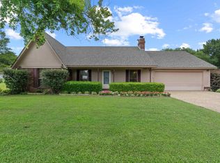 10 Broadmoor Cv, Cabot, AR 72023