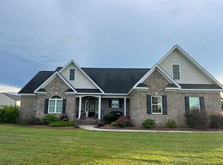 3183 Loves Chapel Rd, Glennville, GA 30427