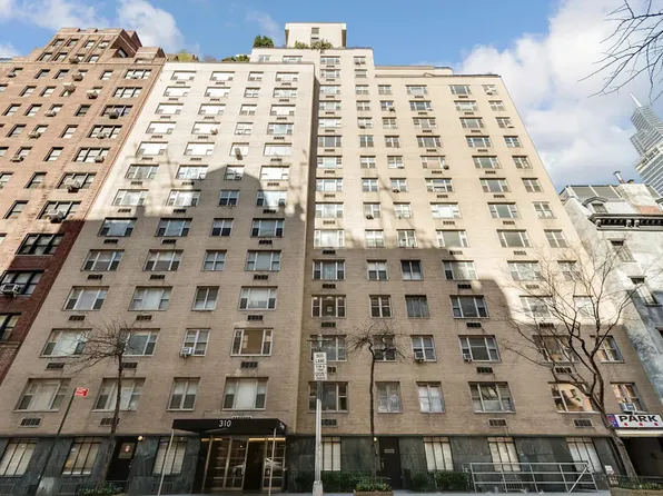 310 Lexington Avenue image 9 of 9