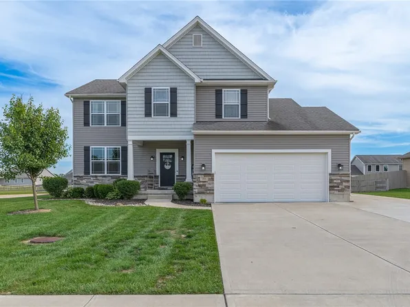 201 Oakridge Ct, Franklin, OH 45005
