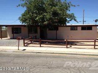 933 W Connecticut Dr, Tucson, AZ 85706