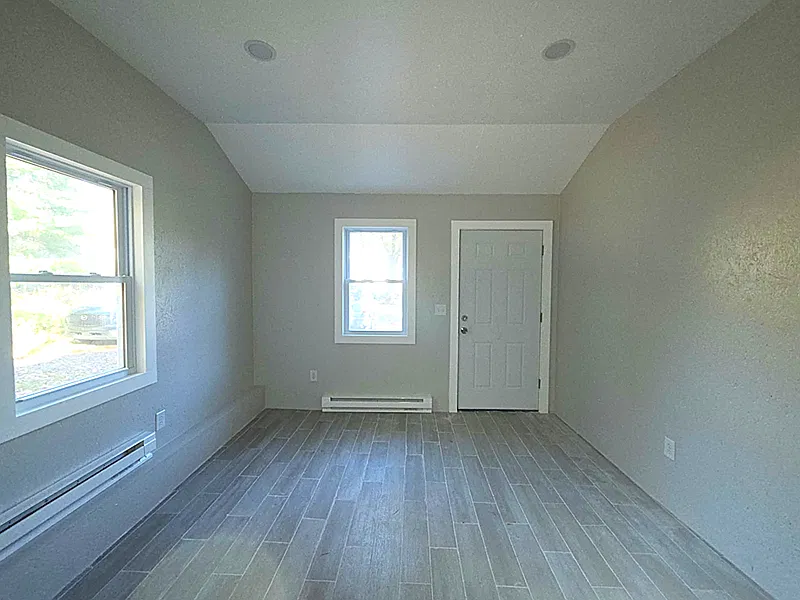 1 bed, $1,200 — Photo 2