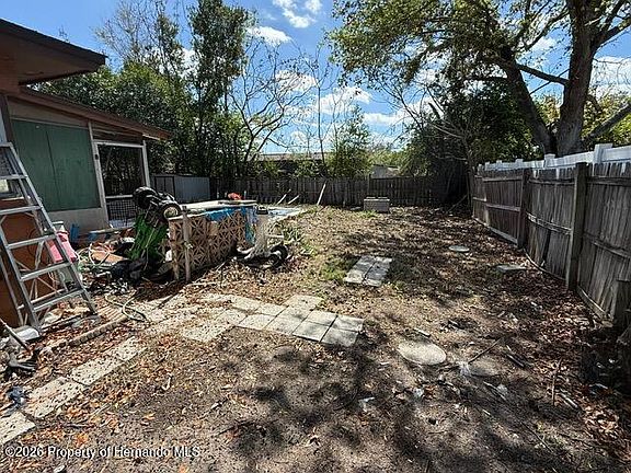 3rd image of 6416 Spring Hill Dr