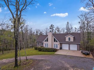 2506 Shipp Rd, Hayden, AL 35079