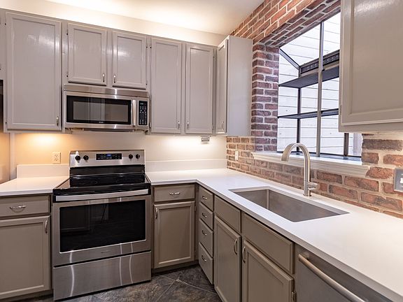 4th image of 1741 Spyglass Dr #2-202