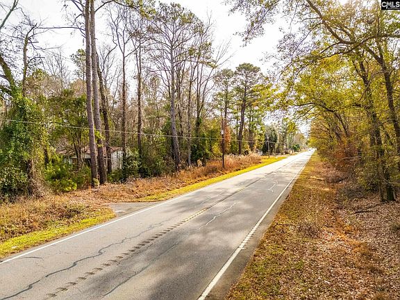 2nd image of 5552 Bluff Rd