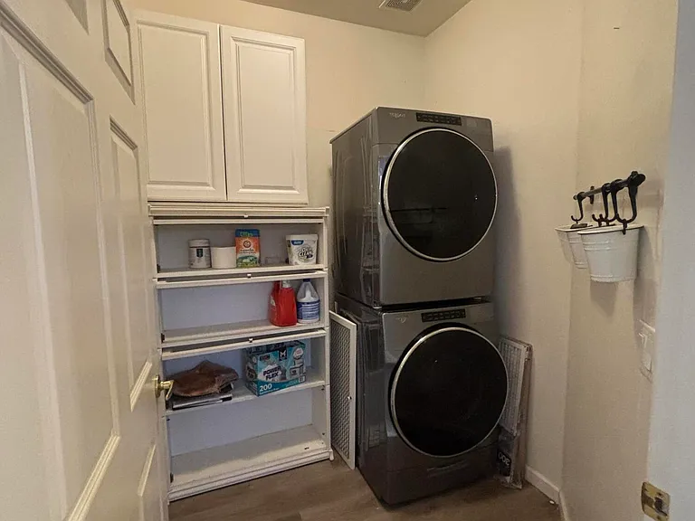 948 E Savannah Dr — Photo 48