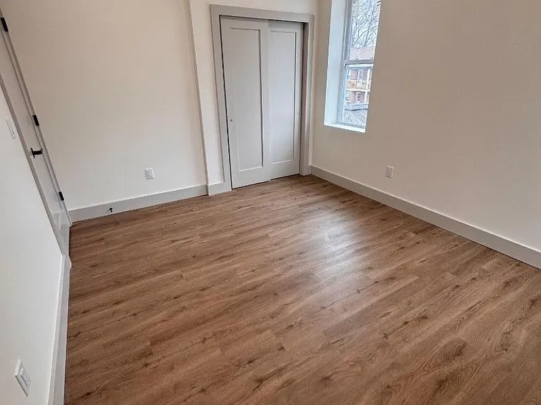 397 N 13th St #2 — Photo 10