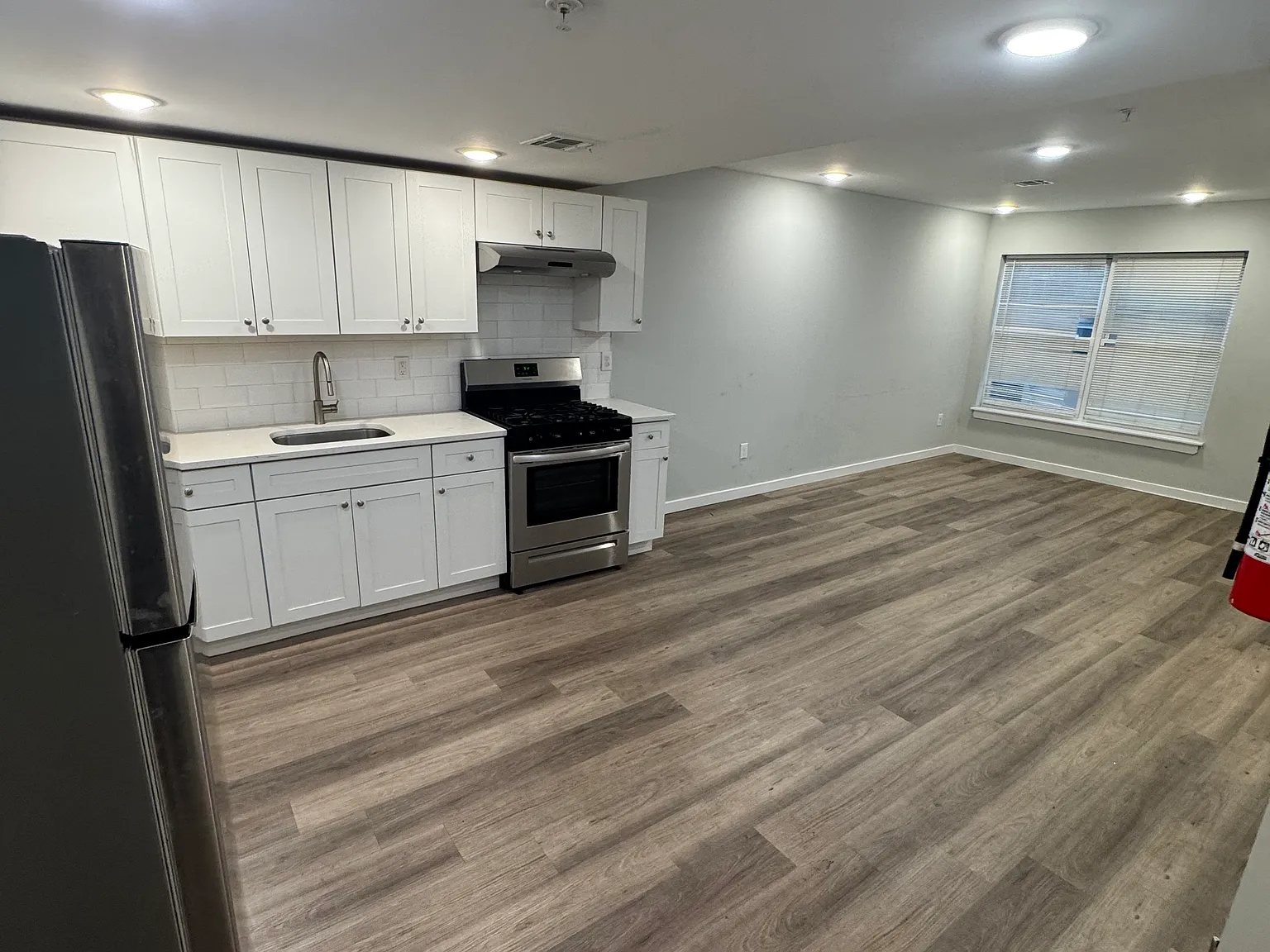 1 bed, $1,800 — Photo 3