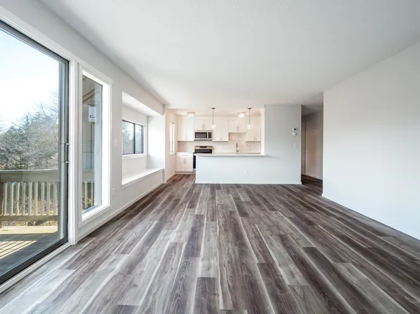 11 Heritage Village #D, Southbury, CT 06488