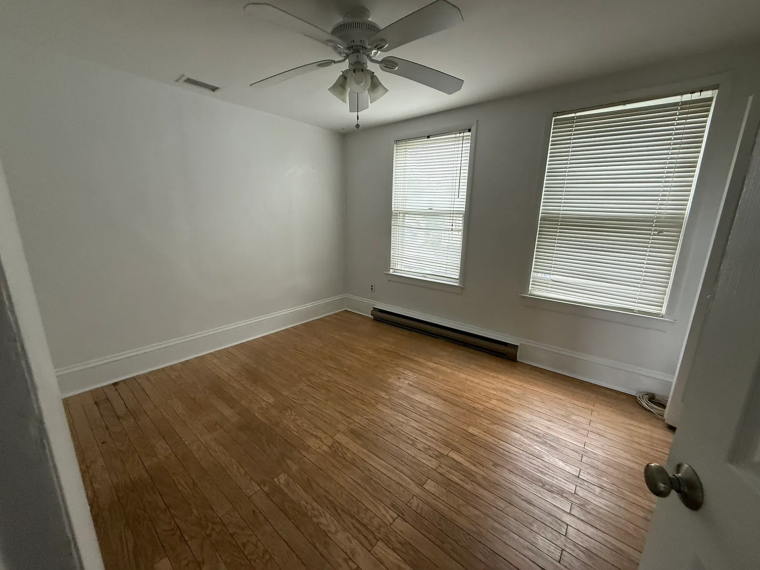 34 Franklin Avenue - 2 — Photo 4