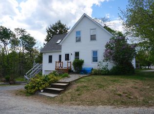 144 Main St, New London, NH 03257