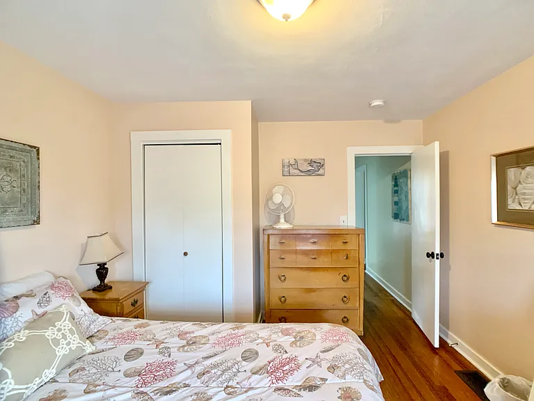 25 Briarwood Ave #A — Photo 11