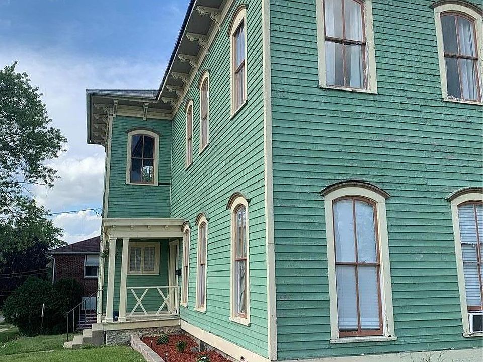 1st image of 108 Regan St #3-4