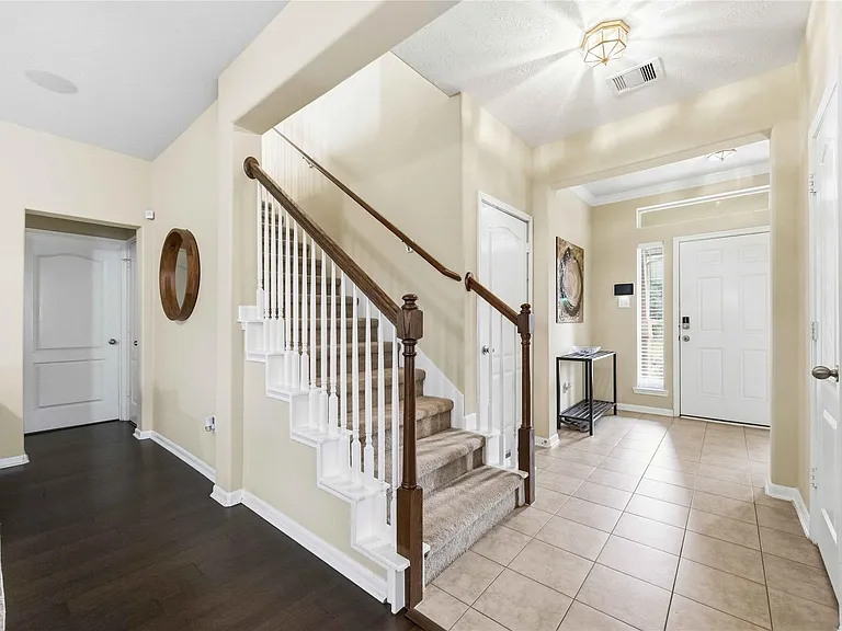 10634 Kentington Oak Dr — Photo 5