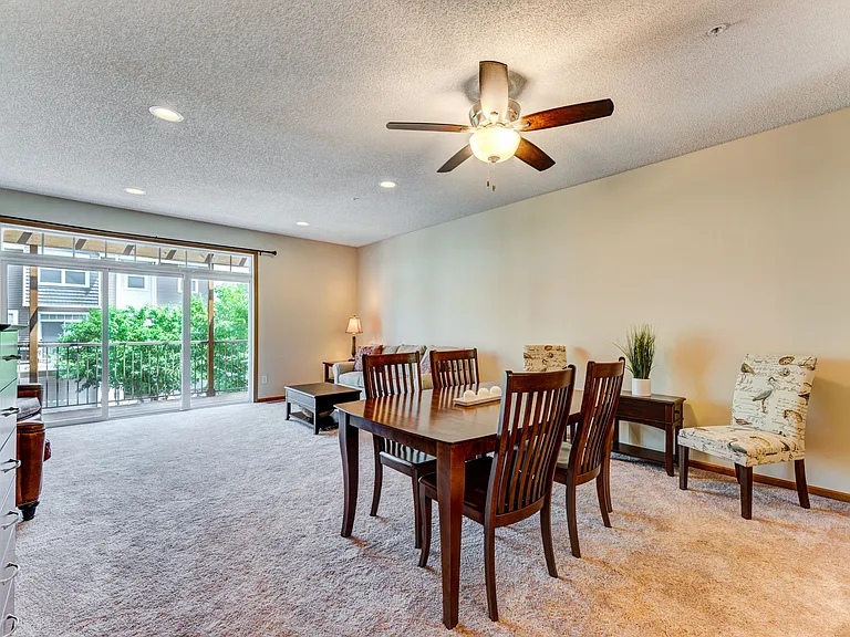 11939 Emery Village Dr N — Photo 13