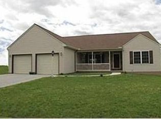 221 Cedar Hl, Manheim, PA