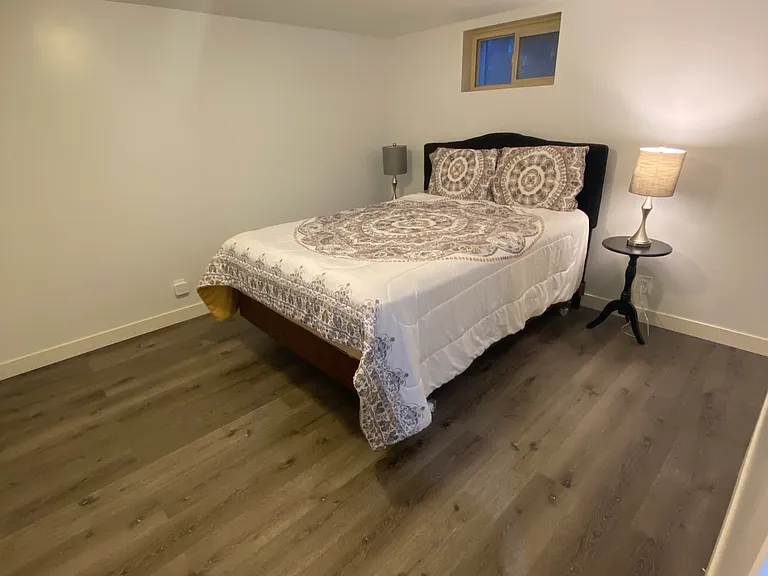 105 N Green Dr #2 — Photo 4