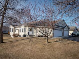 7115 98th St S, Cottage Grove, MN 55016