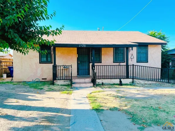 1570 Royal St, Arvin, CA 93203