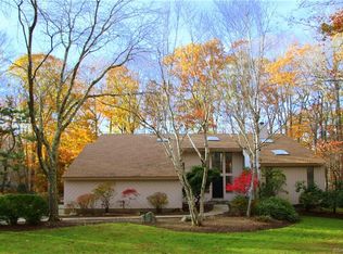 7 Treadwell Ct, Weston, CT 06883