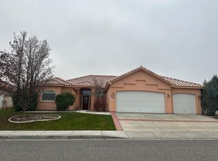 8931 W Skagit Ave, Kennewick, WA 99336