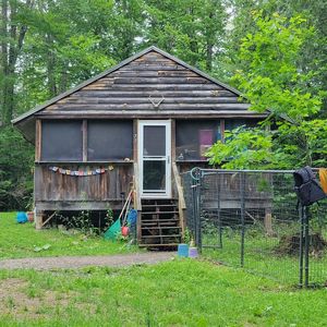 77 Hart Street, Newport, ME, 04953