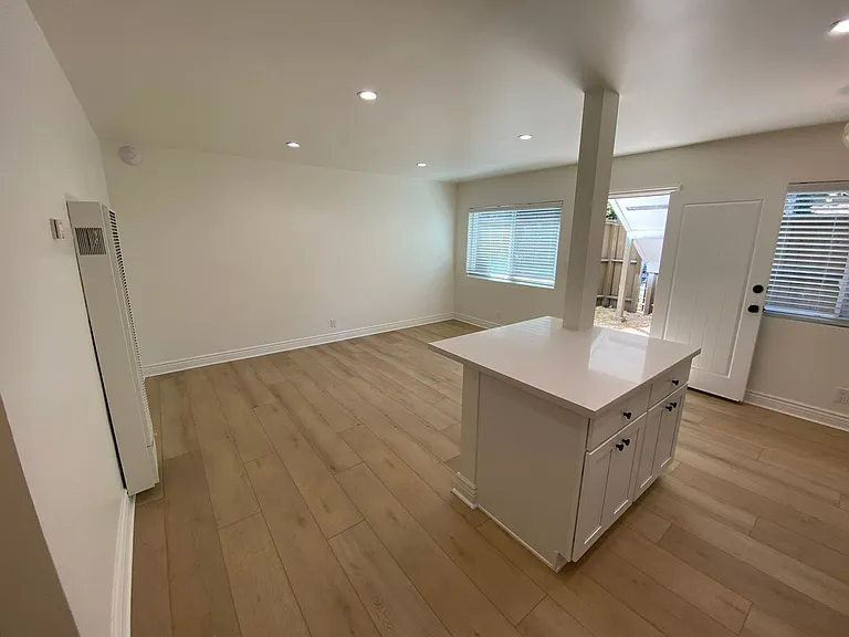 203 Ladera Street — Photo 7