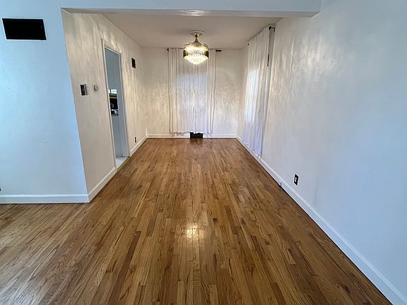 3rd image of 3938 Berger Ave #3938