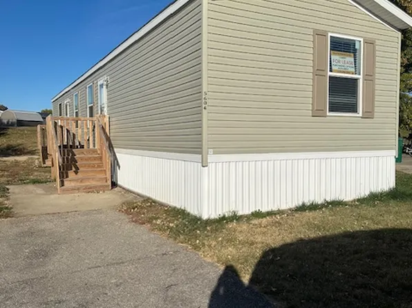5604 Candle St, Waterloo, IA 50701