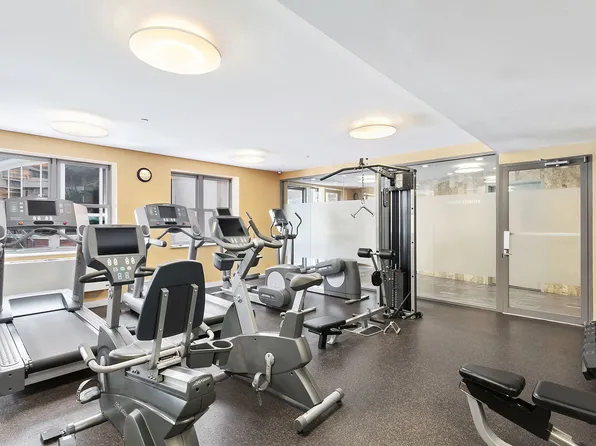 516 West 47th Street image 8 of 8