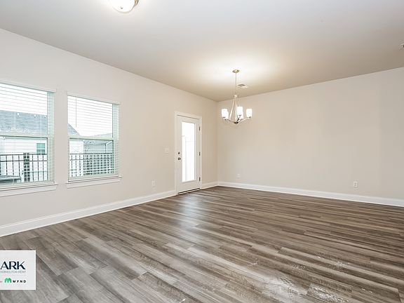 5th image of 819 Arrington Way