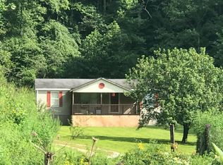 1896 Saplin Fork Rd, Manchester, KY 40962