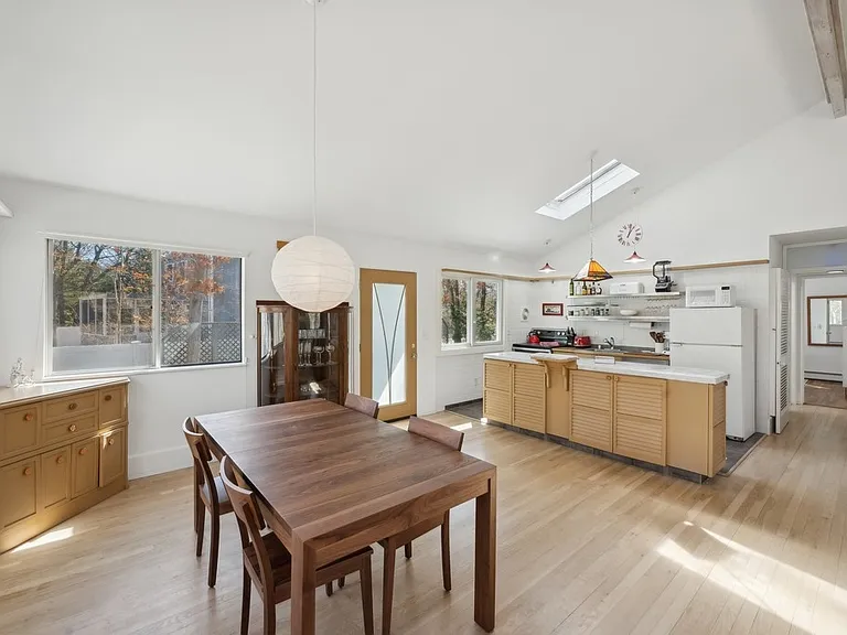 50 Hildreth Pl — Photo 12