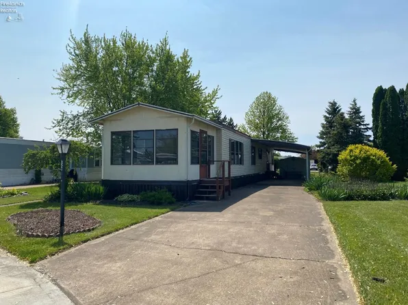 32 E Bass Cir, Lakeside Marblehead, OH 43440