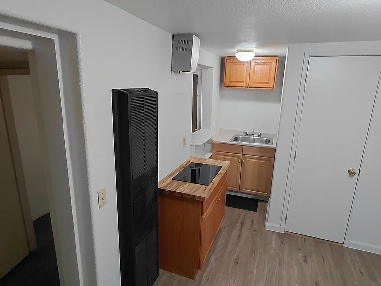 255 N Buchanan St #STUDIO — Photo 5