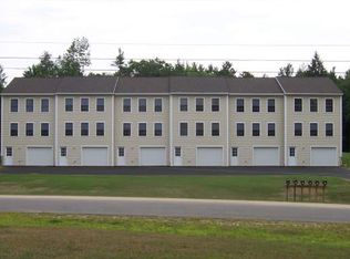 75 Treaty Ct UNIT 4, Fremont, NH 03044