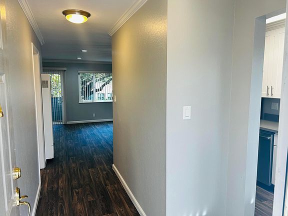 3rd image of 22 Coleman Pl #11