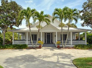 807 Carolina Cir SW, Vero Beach, FL 32962