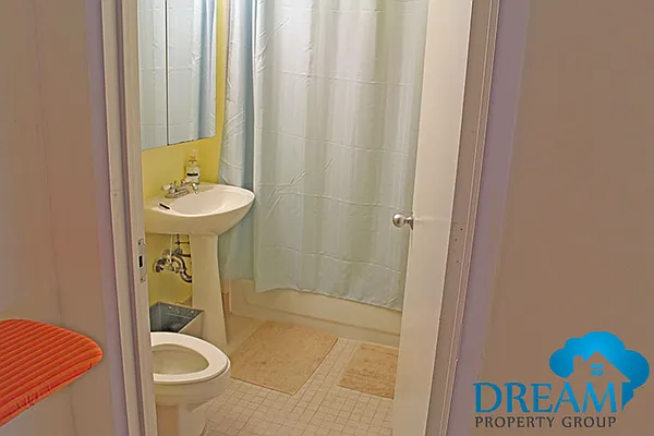 Rented by Dream Property Group LLC | media 3