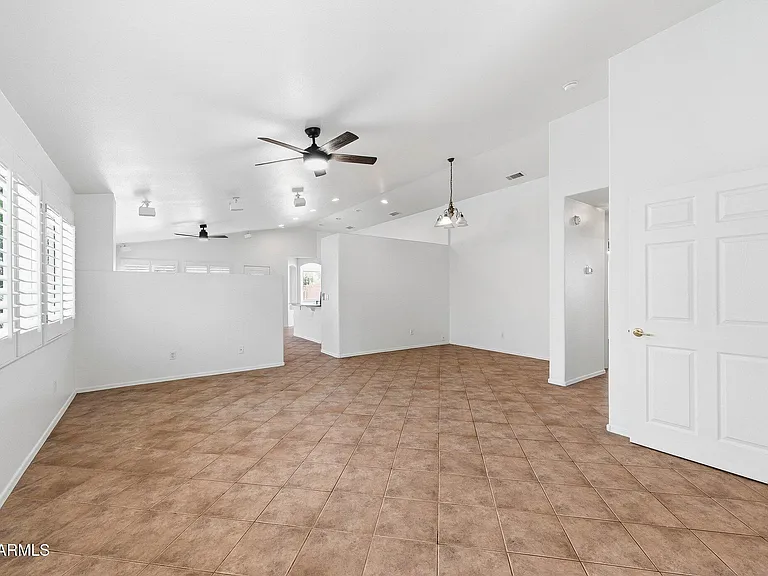 17534 W Coyote Trail Dr — Photo 6