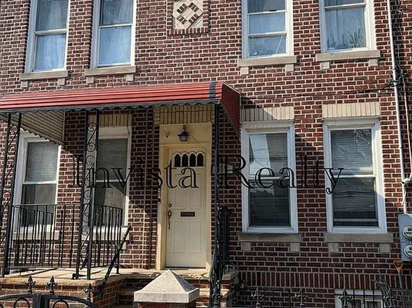 28-22 46th St #1-2, Astoria, NY 11103