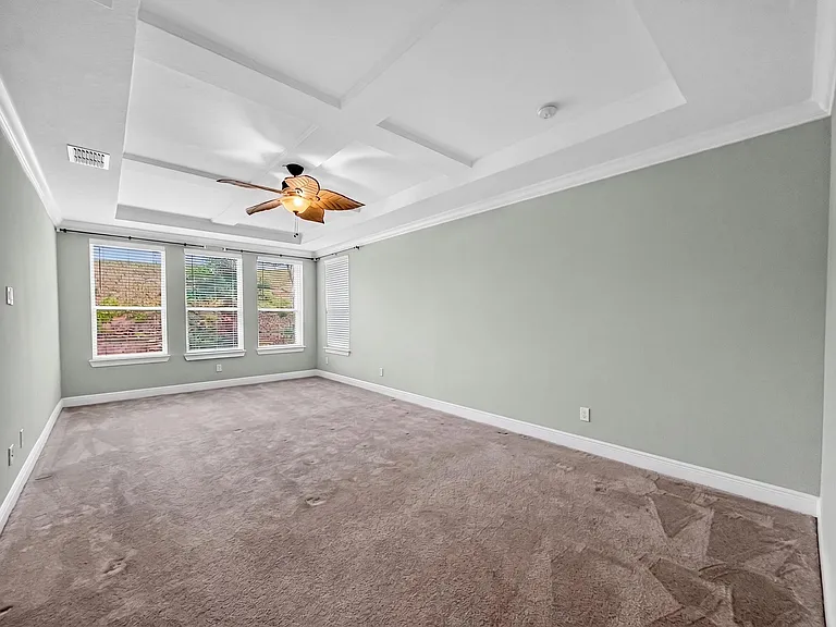 2062 Redbay Ave — Photo 25