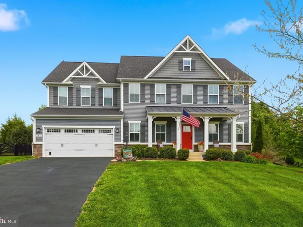 6438 Bob White Dr, Warrenton, VA 20187